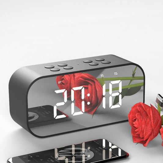 Parlante Bluetooth Inalámbrico con Reloj LED Integrado - Image 2