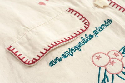 Chaqueta Doble Bolsillo con Bordado de Gato y Fresas Japonesas - Image 12