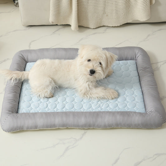 Cama Refrescante de Seda para Perros - Pet Cool Ice Silk