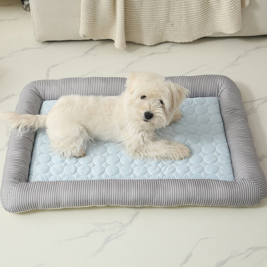 Cama Refrescante de Seda para Perros - Pet Cool Ice Silk