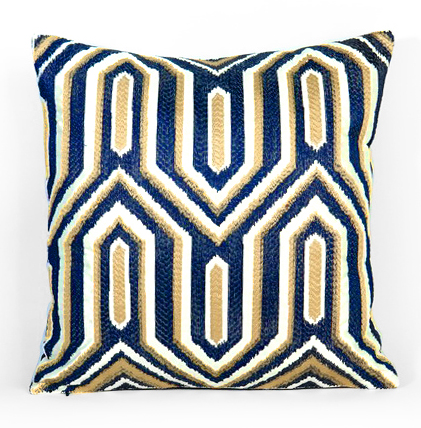Almohada Azul Oscuro con Diseño Arqueado - Image 8