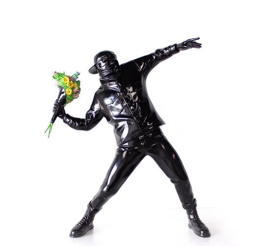 Escultura Decorativa Banksy Flower Boy - Arte Urbano para tu Hogar - Image 5