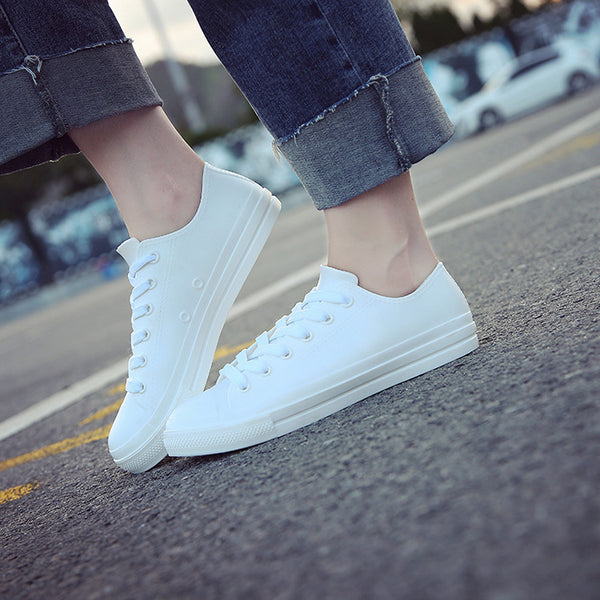 Botas Blancas Casuales para Lluvia - Diseño Bajo y Cómodo para Mujer