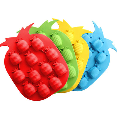 Molde de Hielo de Silicona con Forma de Piña - Fabricador de Cubitos Creativos