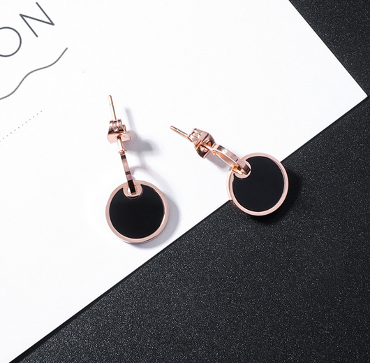 Aretes de Acero Titanio Geométricos con Borlas - Diseño Moderno y Versátil - Image 6
