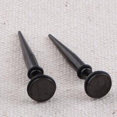Aretes largos de aguja con punta redonda en negro - Image 6