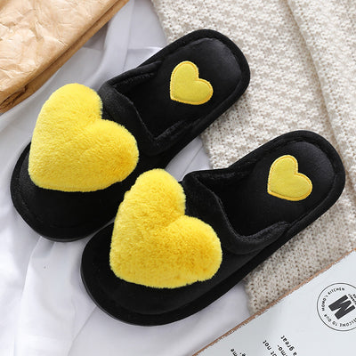 Pantuflas de Invierno Acogedoras con Diseño Romántico para San Valentín - Image 11