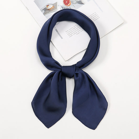 Pañuelo de Satén Liso Versátil y Elegante - Image 6