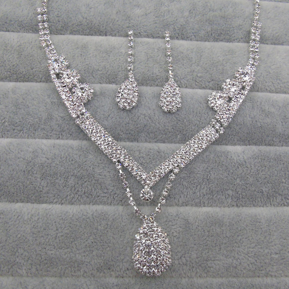 Conjunto de Joyería Nupcial Gota de Agua con Collar y Aretes Chapados en Oro