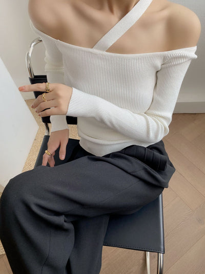 Suéter Tejido de Diseño Francés Elegante Hombros Descubiertos - Image 4