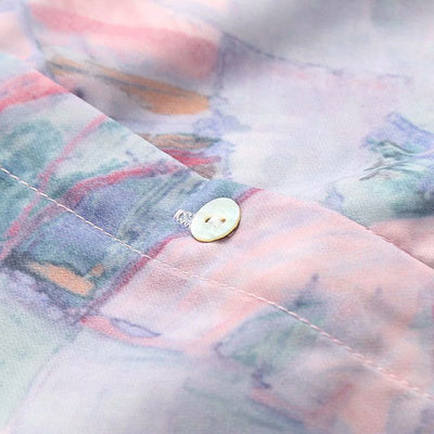 Camisa Suelta Protección Solar Azul Hielo Otoño con Estampado Artístico para Mujer - Image 8