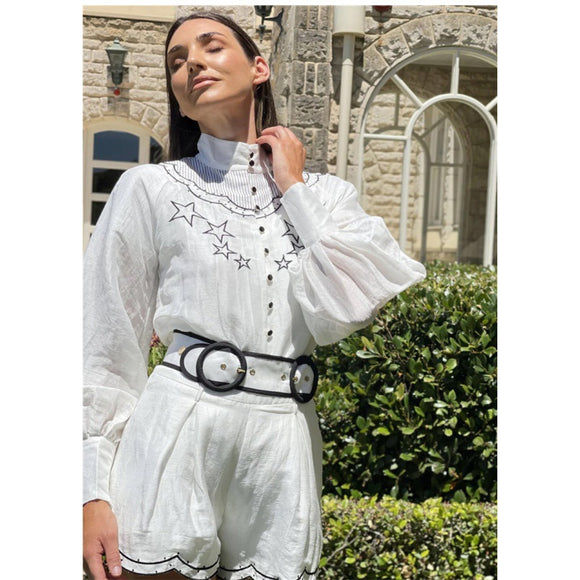 Conjunto de Vacaciones: Blusa de Algodón Bordada y Shorts Cintura Alta