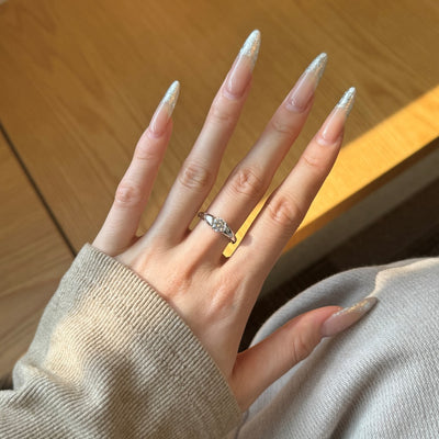 Anillo de Estilo Chino Brillante con Detalles Ornamentales para Mujer - Image 7