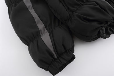 Abrigo Tipo Pan con Cuello Alzado y Costuras Plisadas en Contraste de Rayas para Hombre - Image 10
