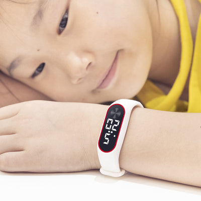 Reloj Infantil LED con Luces Roja y Blanca de Silicona - Image 18