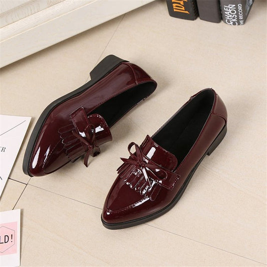 Zapatos Planos Estilo Británico con Moño y Punta Afilada - Image 2