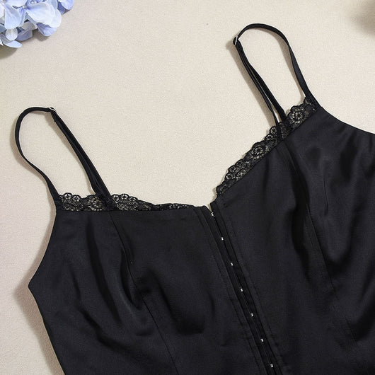 Chaleco Cropped Ajustable con Tirantes Huecos y Diseño Sexy - Image 16