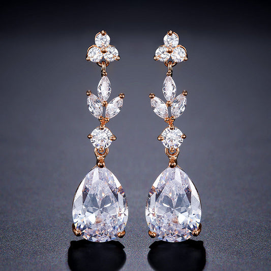 Aretes de Circonita Gota de Agua Larga para Mujer - Image 2