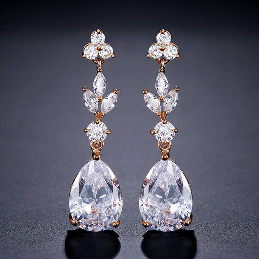 Aretes de Circonita Gota de Agua Larga para Mujer - Image 2