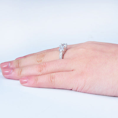 Anillo de Compromiso con Circonita - Diseño Europeo y Americano - Image 3
