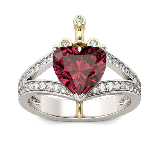 Anillo de Rubí en Forma de Corazón con Corona de Amor