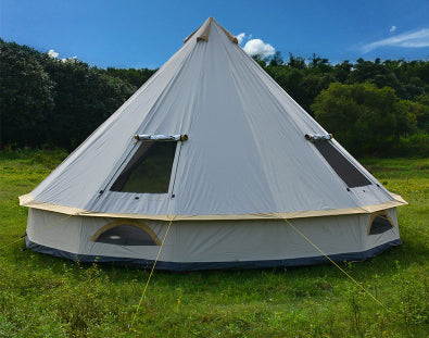 Tienda Yurt Glamping con Chimenea y Protección Solar - Image 6