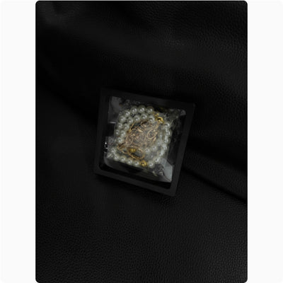 Pantalón con Cadena de Perlas y Cierre Avanzado - Image 3