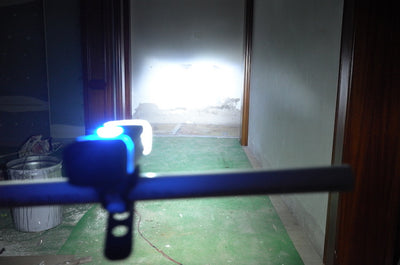Luz Frontal para Bicicleta USB Recargable Aluminio - Image 4
