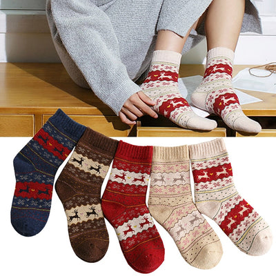 Cervatillo Navideño con Calcetines Cálidos