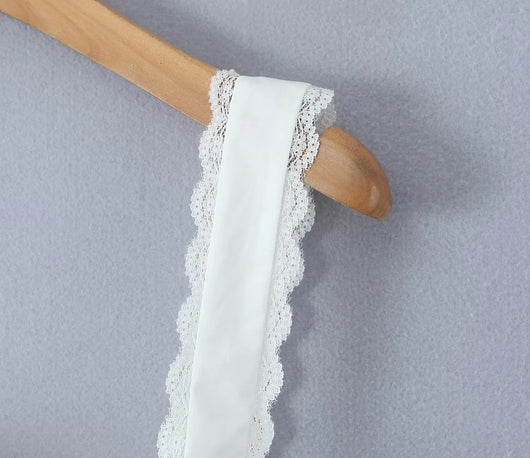 Chaleco Sensual de Encaje Francés con Tirantes Delgados - Image 12