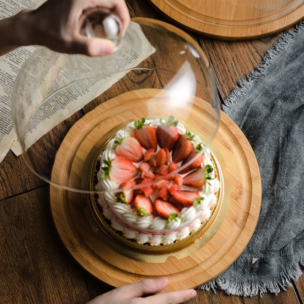 Campana de Vidrio con Bandeja de Bambú para Postres