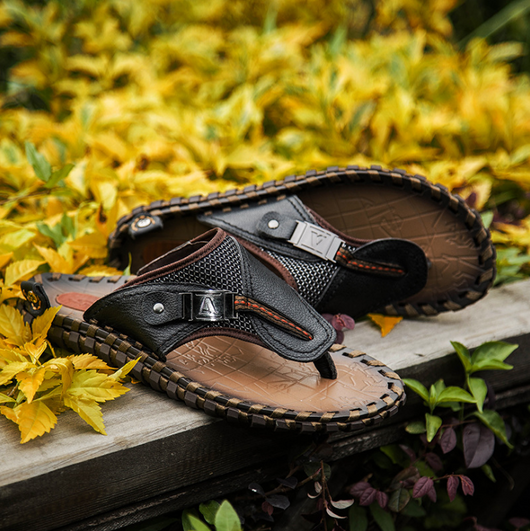 Sandalias de Cuero para Hombre - Cómodas Chanclas de Playa y Casual - Image 4