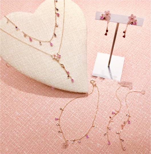 Collar Floral de Concha Rosa - Image 4
