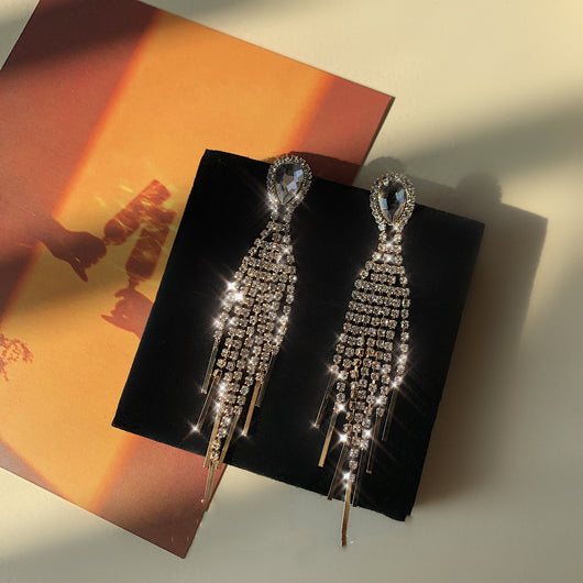 Aretes de Novia con Cristales y Largos Flecos - Elegancia y Temperamento - Image 4