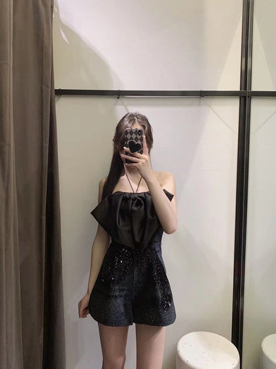 Jumpsuit Corto con Lentejuelas y Lazo Elegante - Image 13