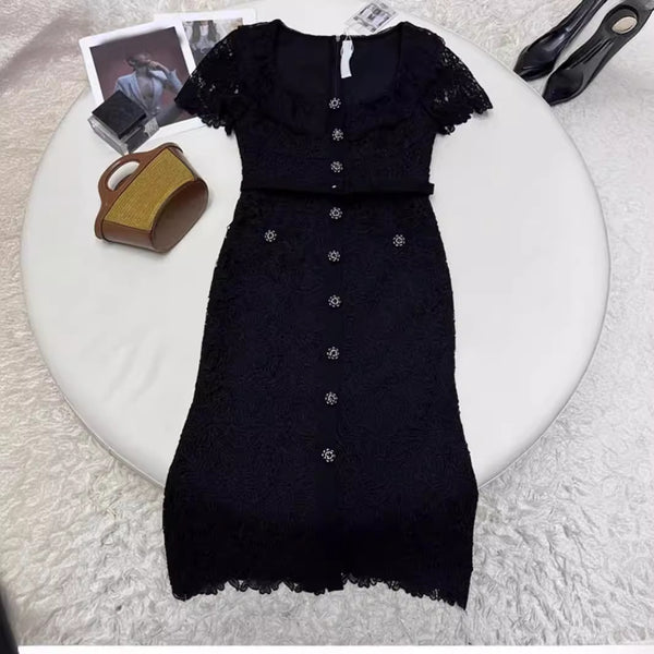 Vestido con Falda de Encaje y Borde Tipo Cola de Pez