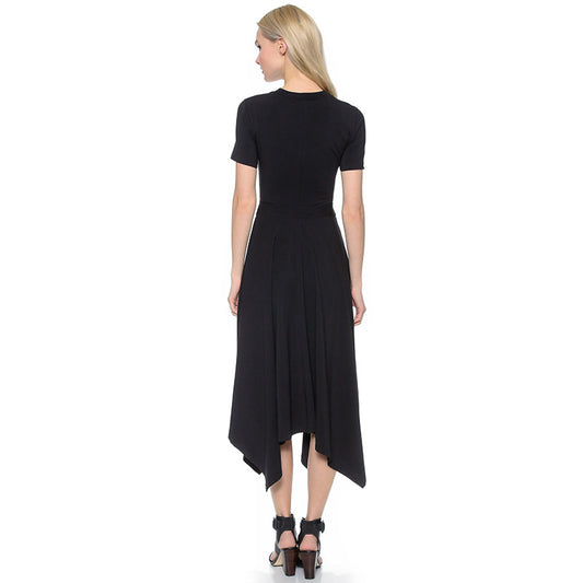 Vestido Corto con Cutout en Cintura y Pliegues Cruzados - Image 2
