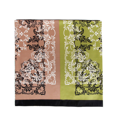 Pañuelo de Seda Twill para Mujer con Estampado Artístico - Image 15