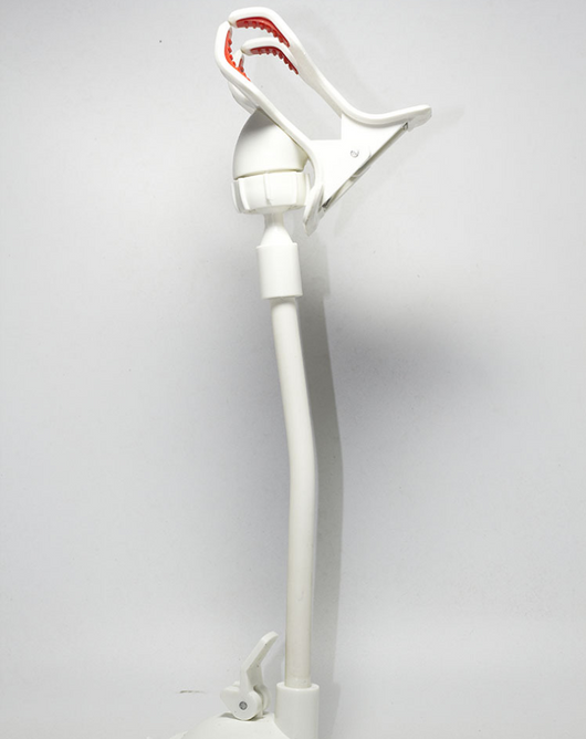 Soporte de Teléfono para Auto con Ventosa y Doble Pinza - Image 7