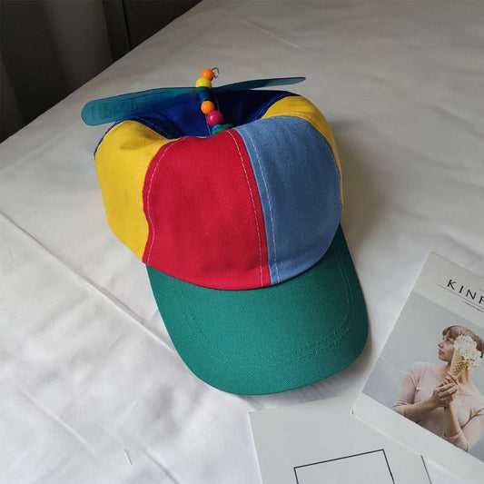 Gorro Infantil con Hélice Giratoria de Bambú