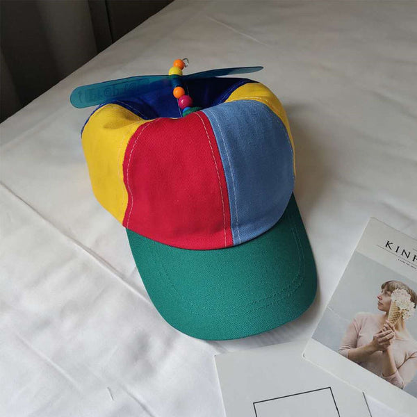 Gorro Infantil con Hélice Giratoria de Bambú