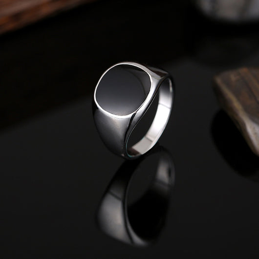Anillo Clásico para Hombre con Acabado Tipo Esmalte - Image 4