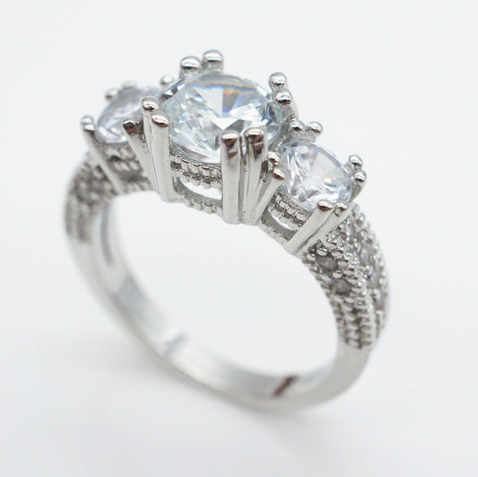 Anillo de Compromiso con Circonita Incrustada - Diseño Europeo y Americano - Image 2
