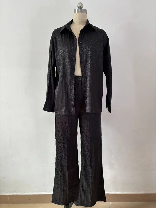 Conjunto de Dos Piezas Mujer con Camisa Estampado Leopardo y Pantalón - Image 15