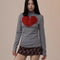 Blusa Retro de Manga Larga con Corazón Creativo - Corte Holgado y Elegante