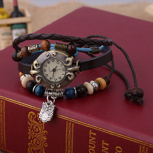 Reloj de Cuarzo Elegante para Mujer con Pulsera de Cuentas en Cuero