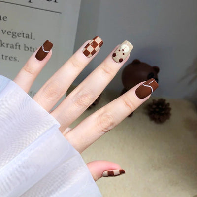 Parches de Uñas Personalizados con Fototerapia - Image 9