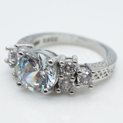 Anillo de Compromiso Circón de Ocho Corazones y Ocho Flechas - Grado Premium - Image 4