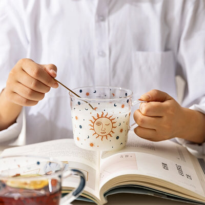 Vaso de Vidrio Gran Capacidad con Escala de Medición Diseño Cielo Estrellado - Image 3