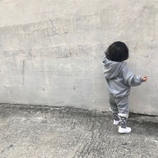 Conjunto Deportivo Infantil con Sudadera con Capucha y Pantalones
